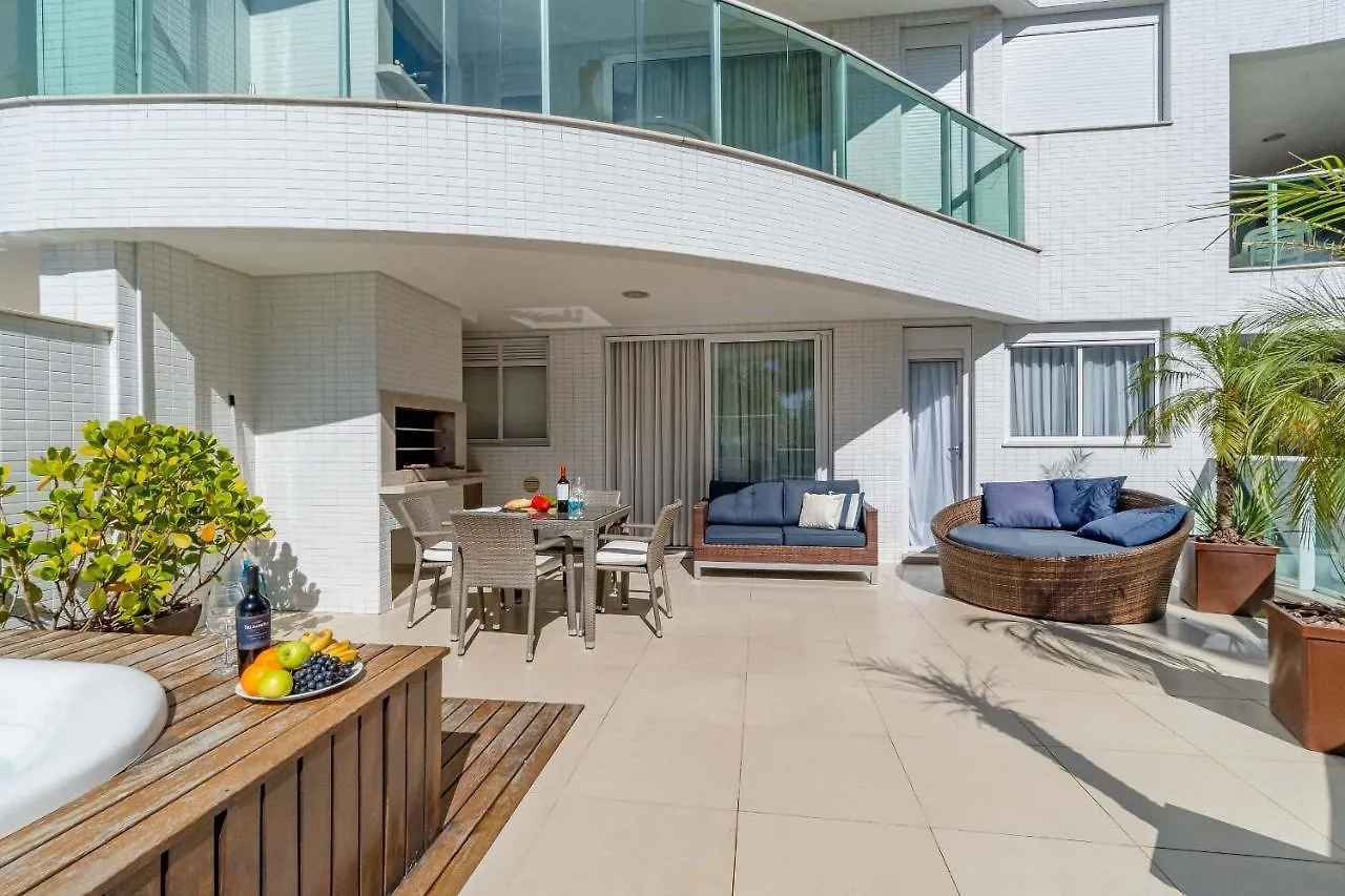 Apartamento De Luxo Com Jacuzzi Privativa - Boulevard Bombinhas Appartement